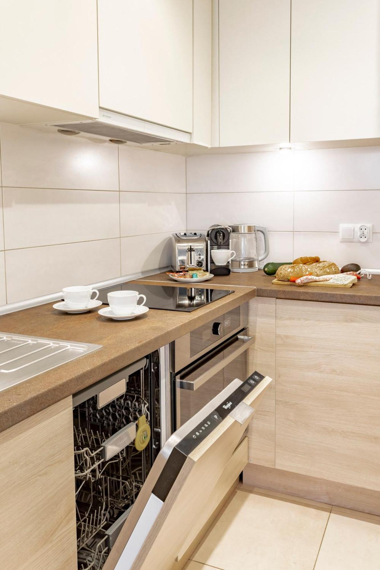 Hala Mirowska Apartments Varsovia Habitación foto