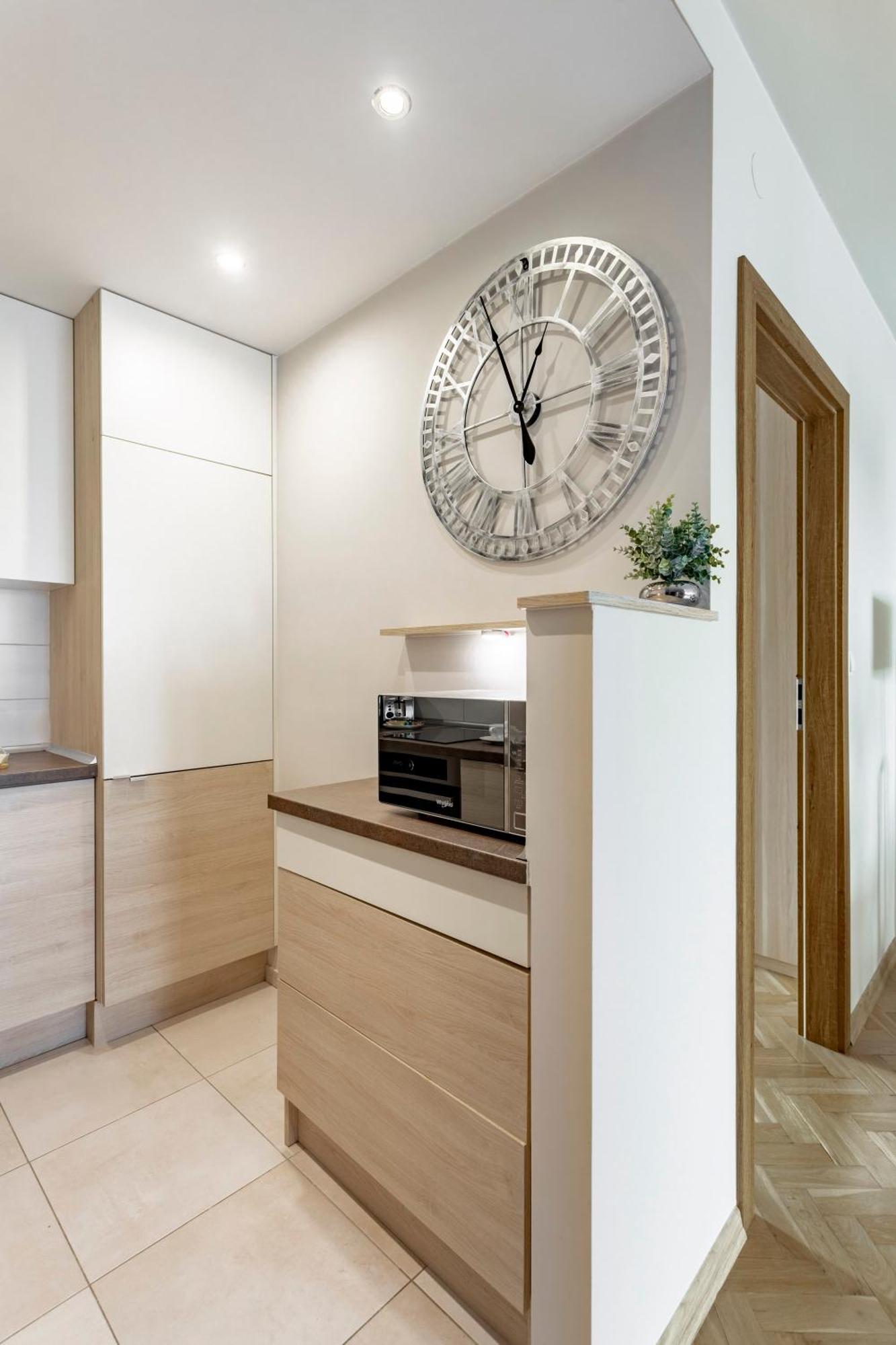 Hala Mirowska Apartments Varsovia Habitación foto